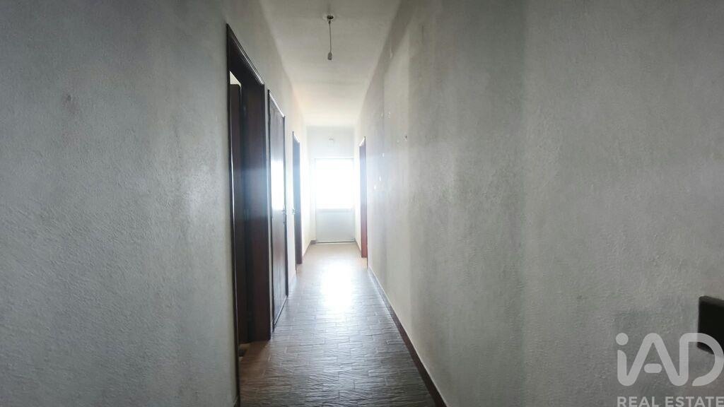House in Lagos da Beira - Image 5