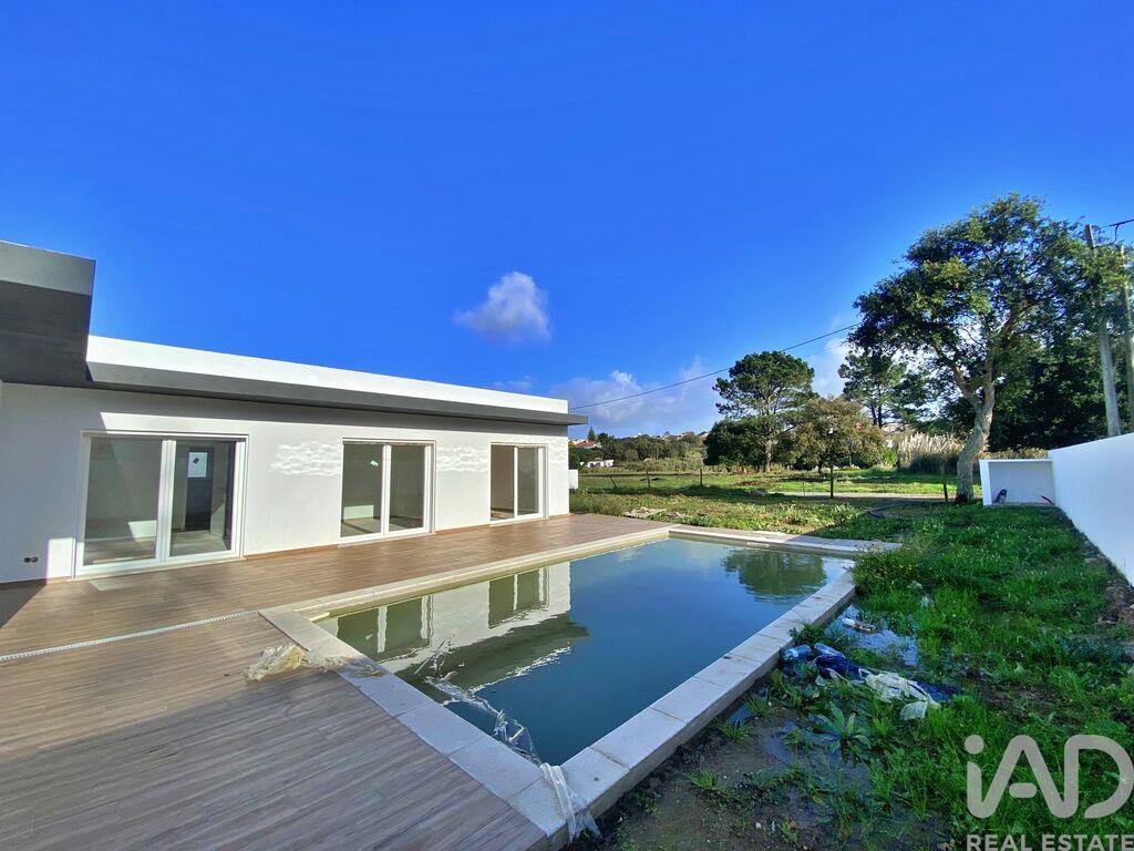 House in Caldas da Rainha - view 1