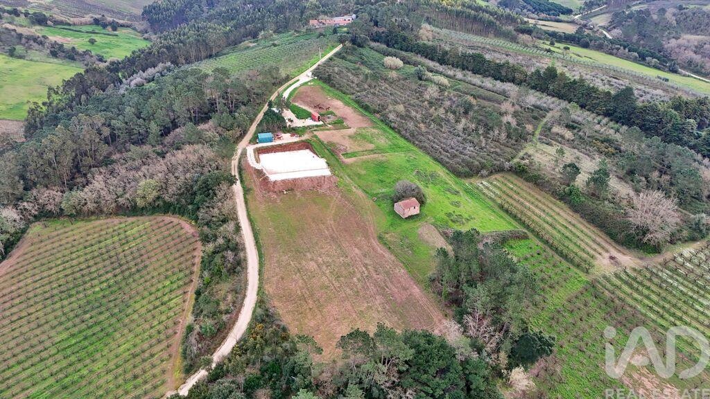House in Alvorninha - view 1