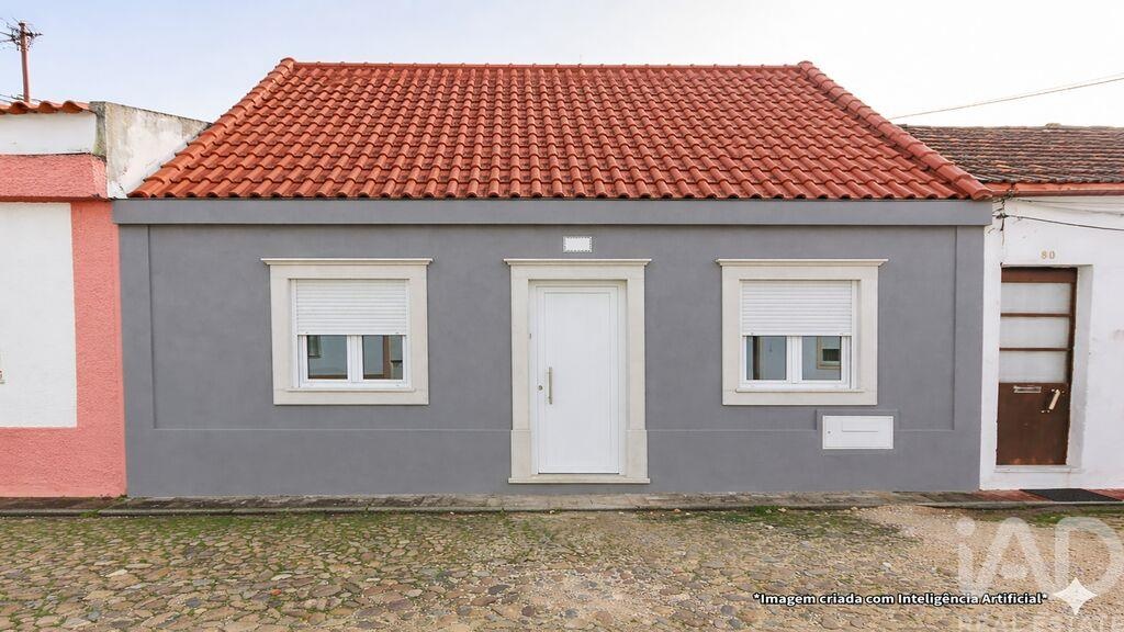 House in Almeirim - Image 4