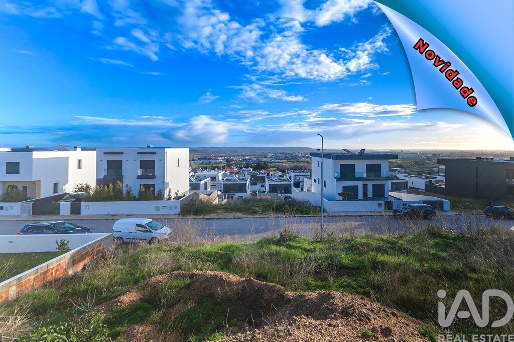 Land in Alenquer - view 1