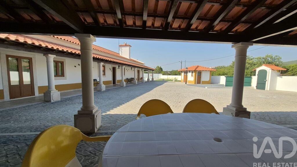 House in Porto de Mos - Image 5