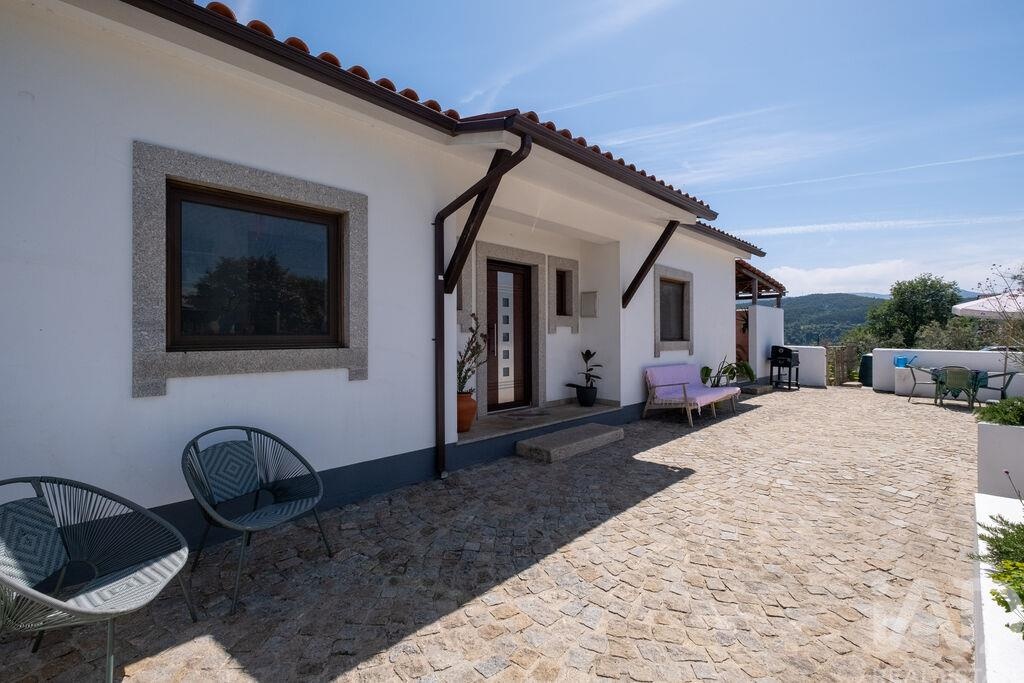 House in Coja - Image 2