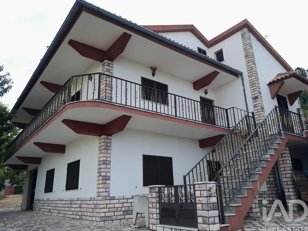 House in Cortes do Meio - view 1