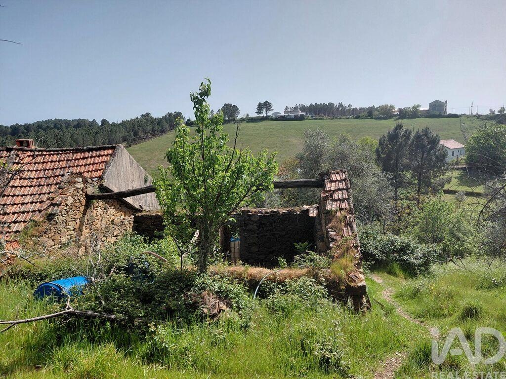 House in Unhais da Serra - view 1