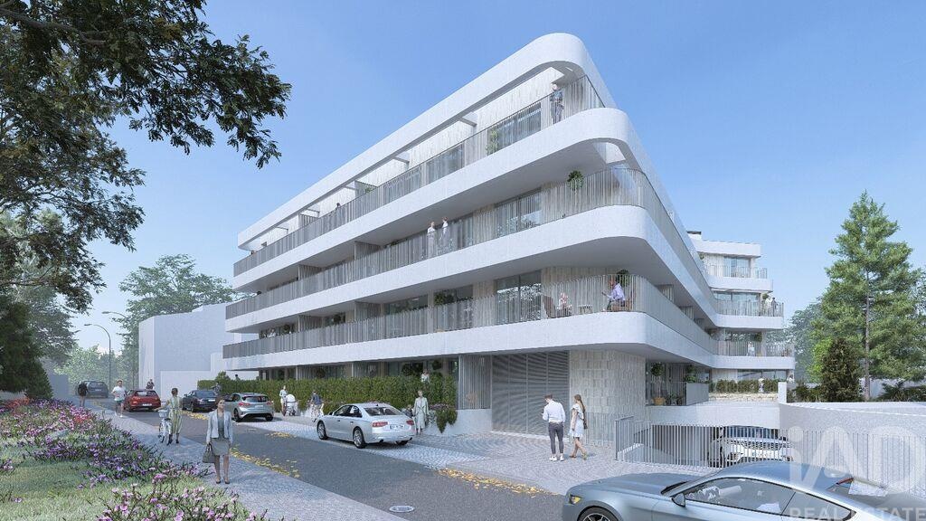 Apartment in Vila Nova de Gaia - view 1