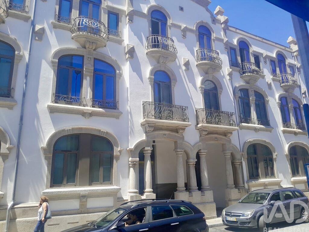 Apartment in Paranhos - view 1