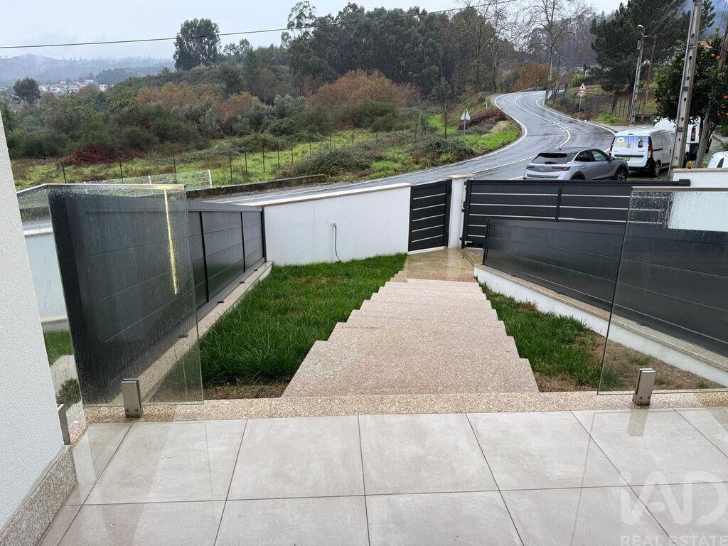 House in Recezinhos - Image 2