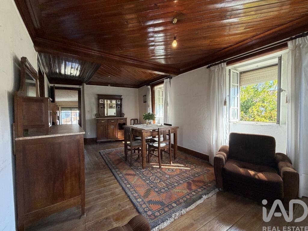 House in Miranda do Corvo - Image 4