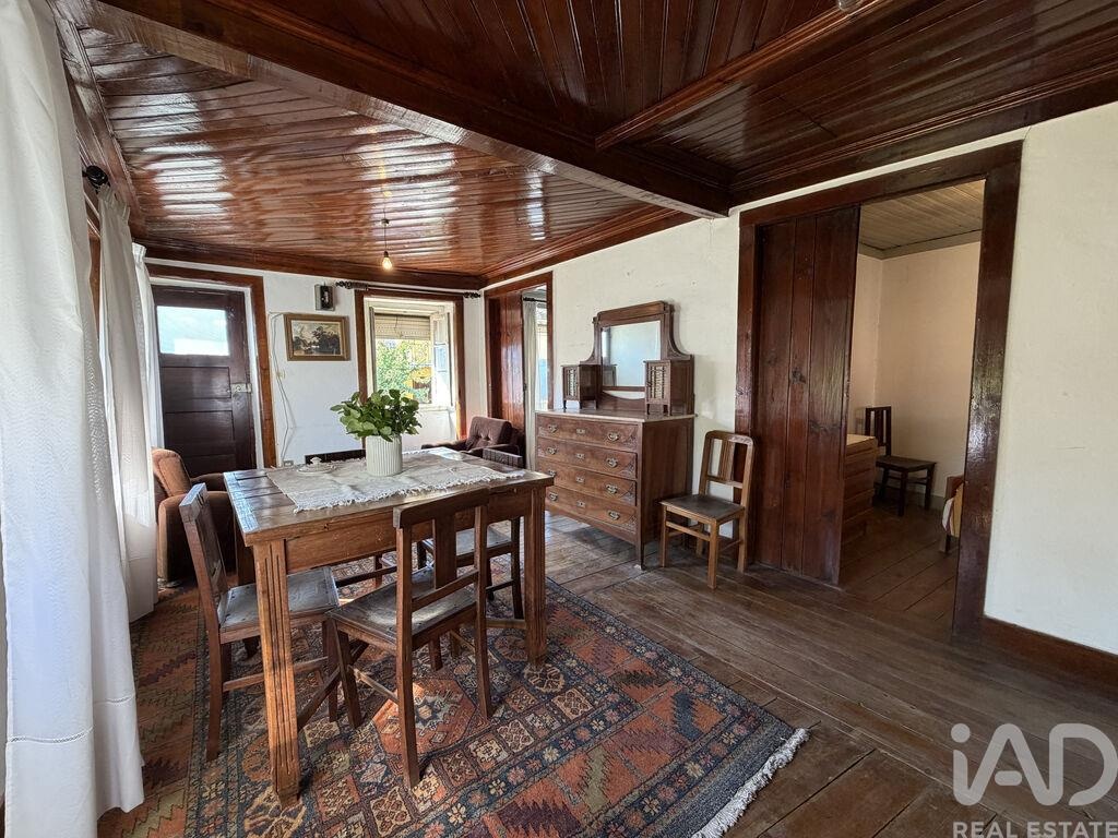 House in Miranda do Corvo - Image 5
