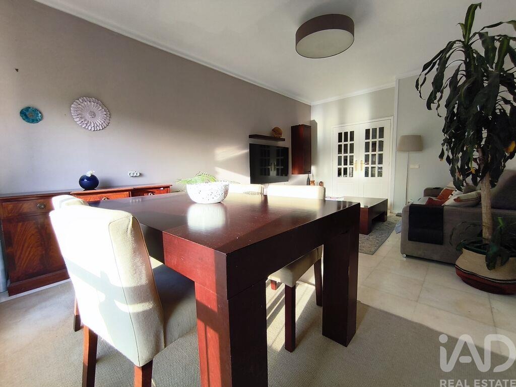 Apartment in Alges - Image 4
