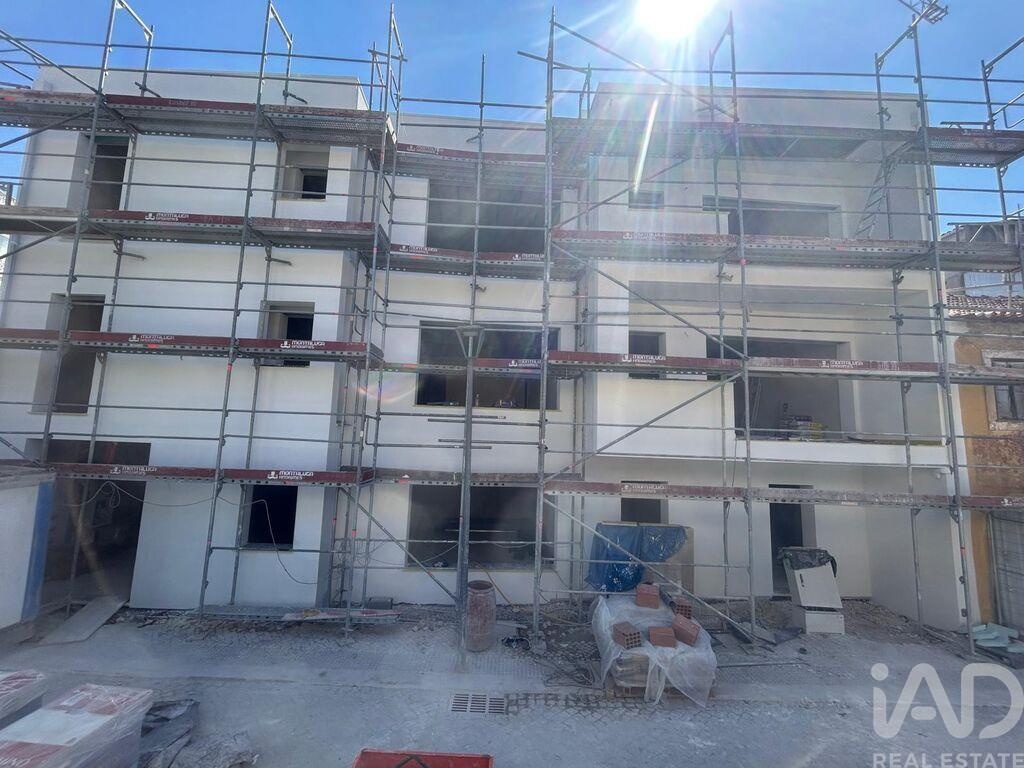 Apartment in Pombal - view 1