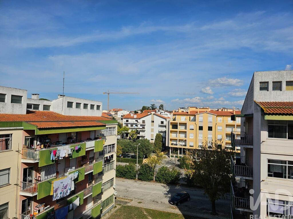 Apartment in Marrazes - view 1