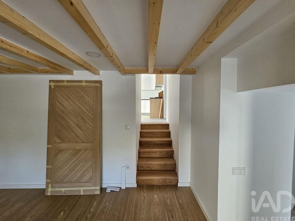 House in Sao Simao de Litem - Image 4