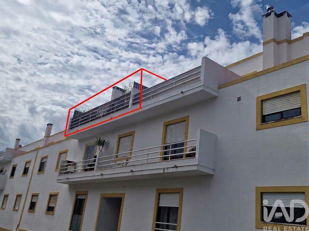 Apartment in Bombarral - Image 3