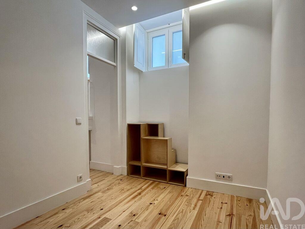 Apartment in Anjos - Image 5