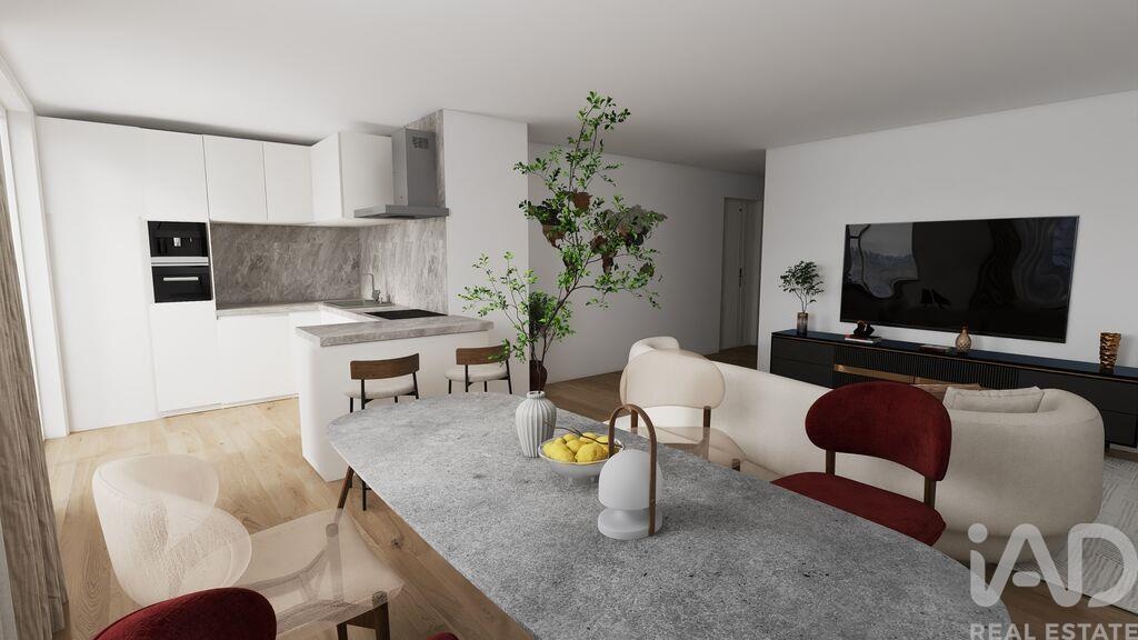 Apartment in Corroios - view 1