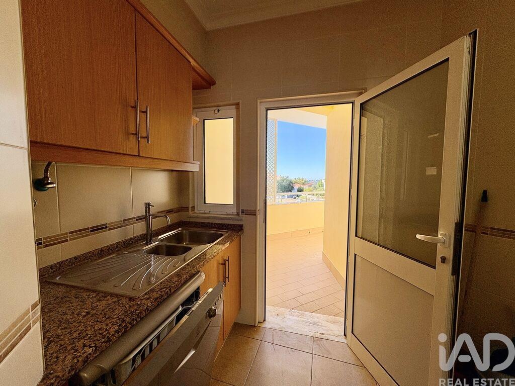 Apartment in Almancil - Image 3