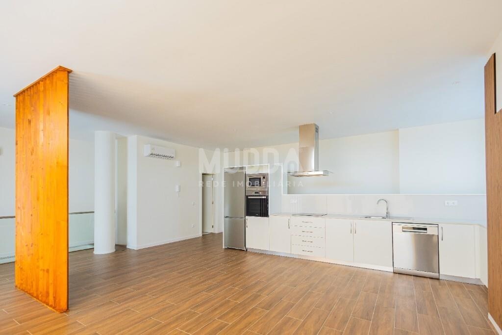 Excelente  Apartamento T2 em Argoncilhe