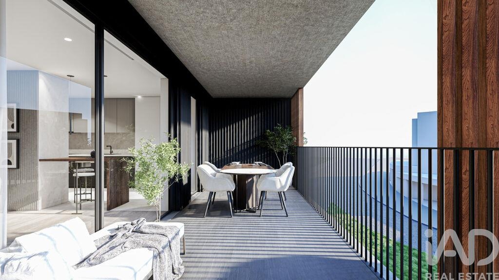 Apartment in Oliveira do Douro - Image 4