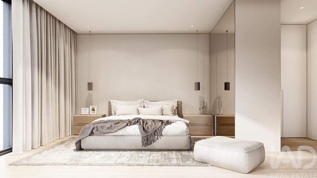 Apartment in Sao Joao Baptista - Image 4