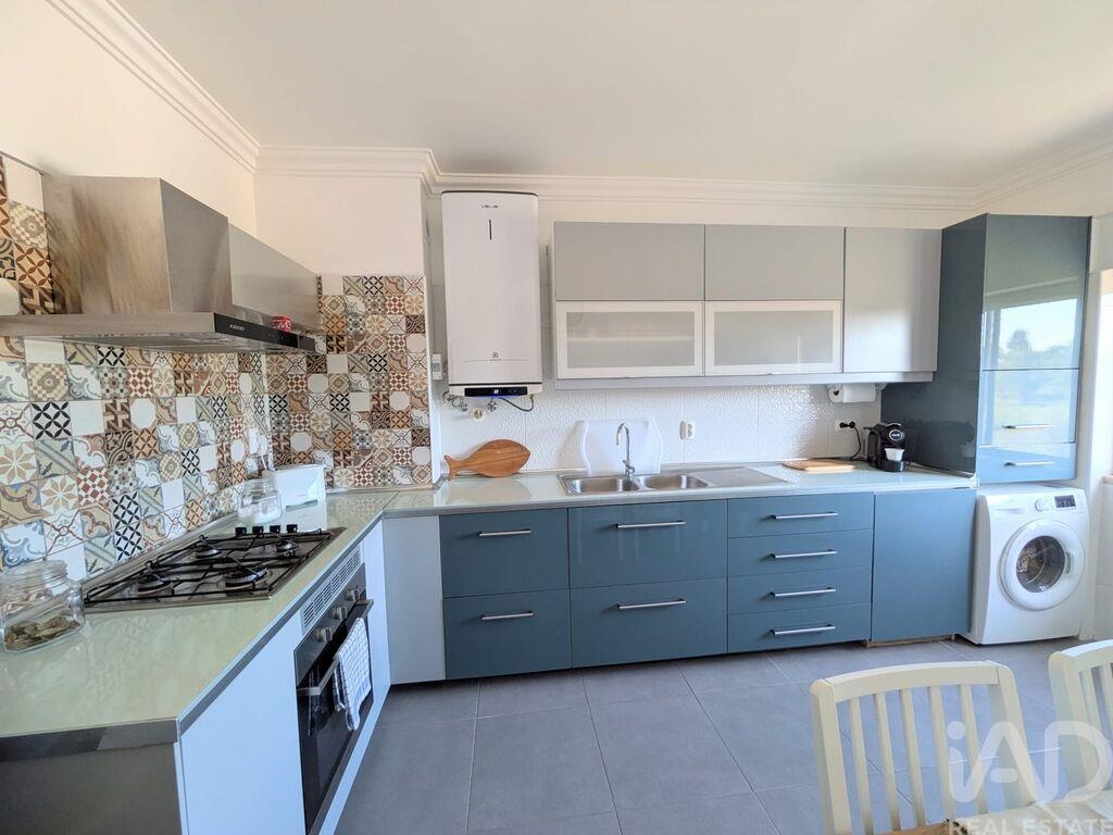 Apartment in Setubal - view 1