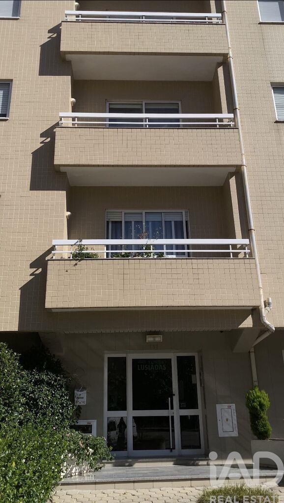 Apartment in Raza de Baixo - Image 2