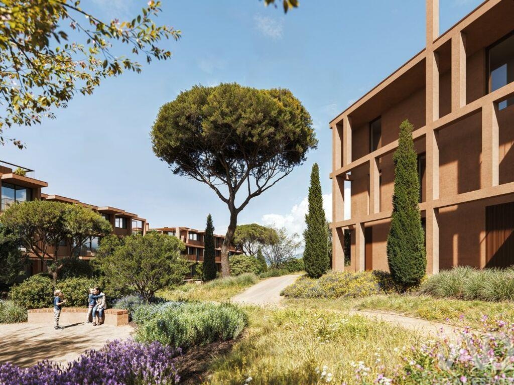 Apartment in Quarteira - Image 3