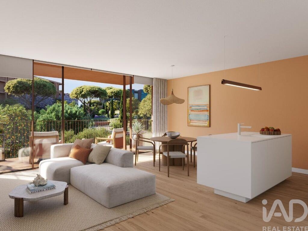Apartment in Quarteira - Image 5