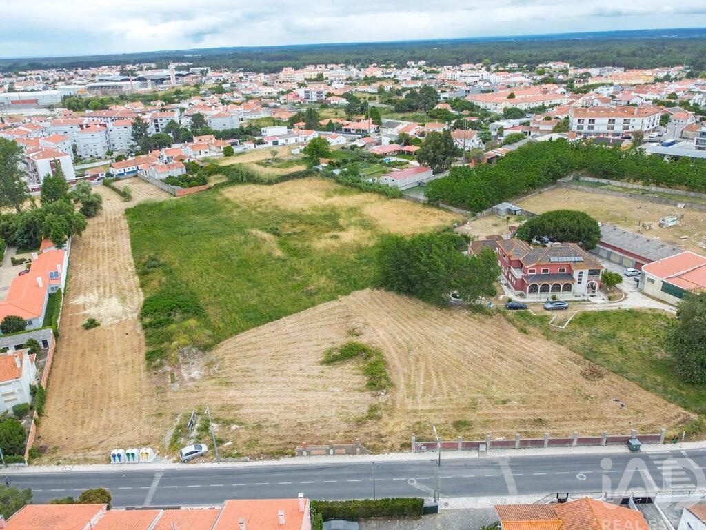 Land in Marinha Grande - view 1