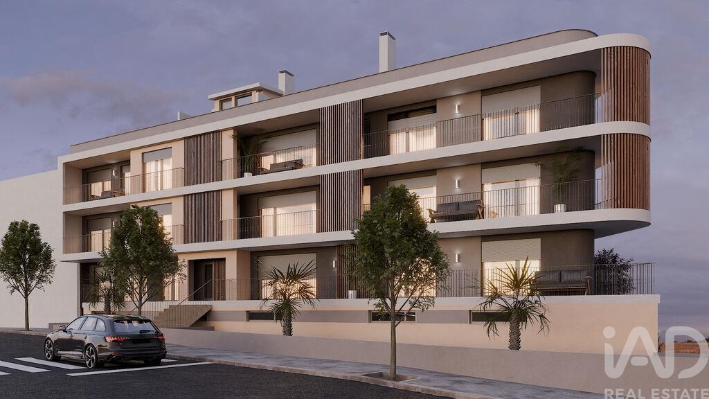 Apartment in Brogal - view 1