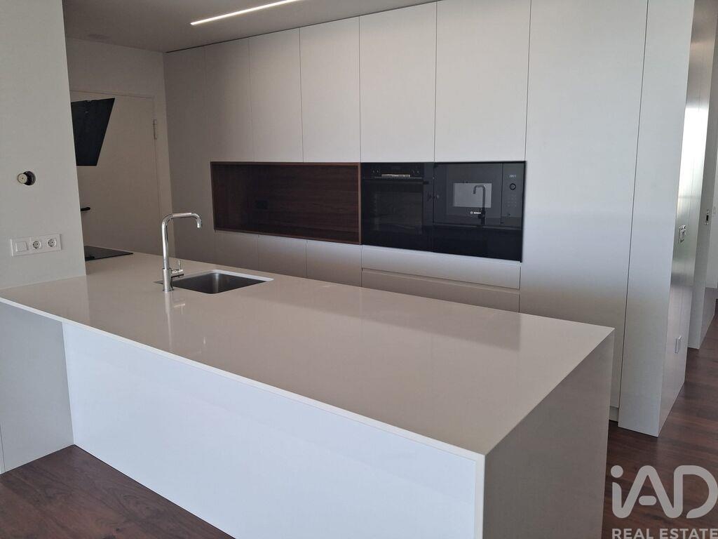 House in Esposende - Image 3