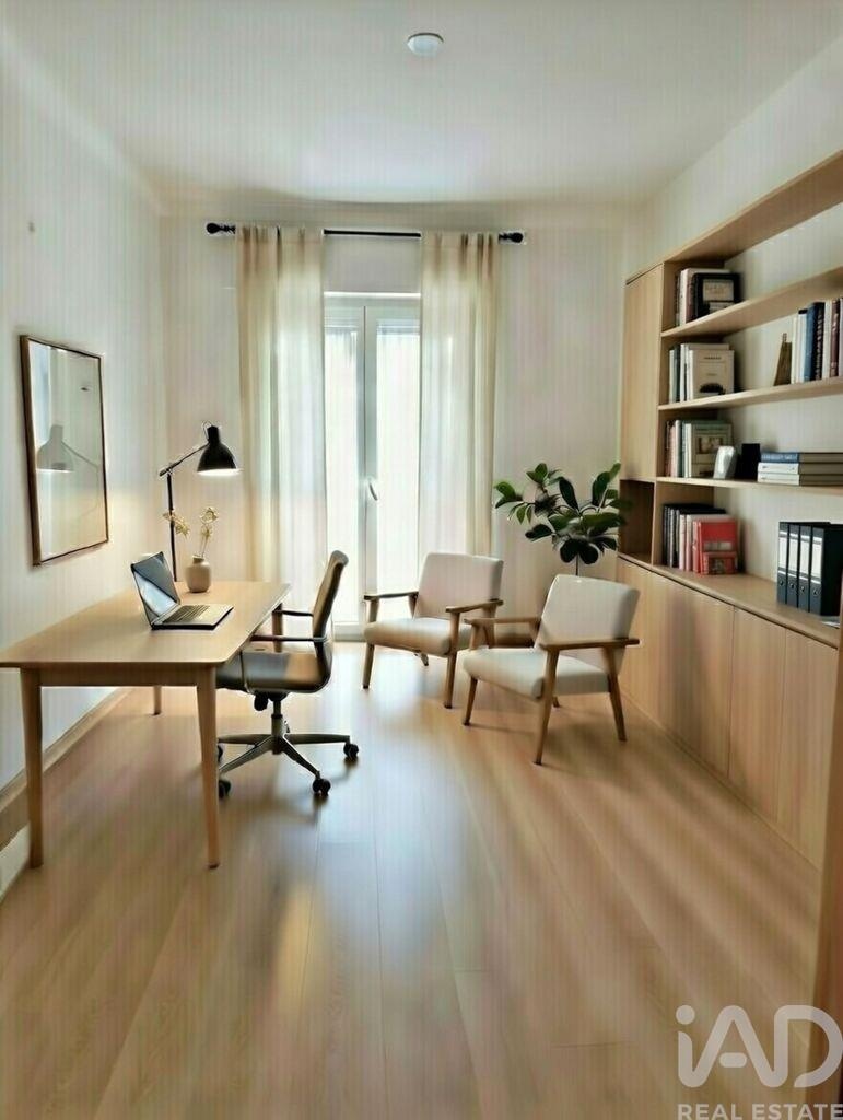 Apartment in Seixal - Image 5