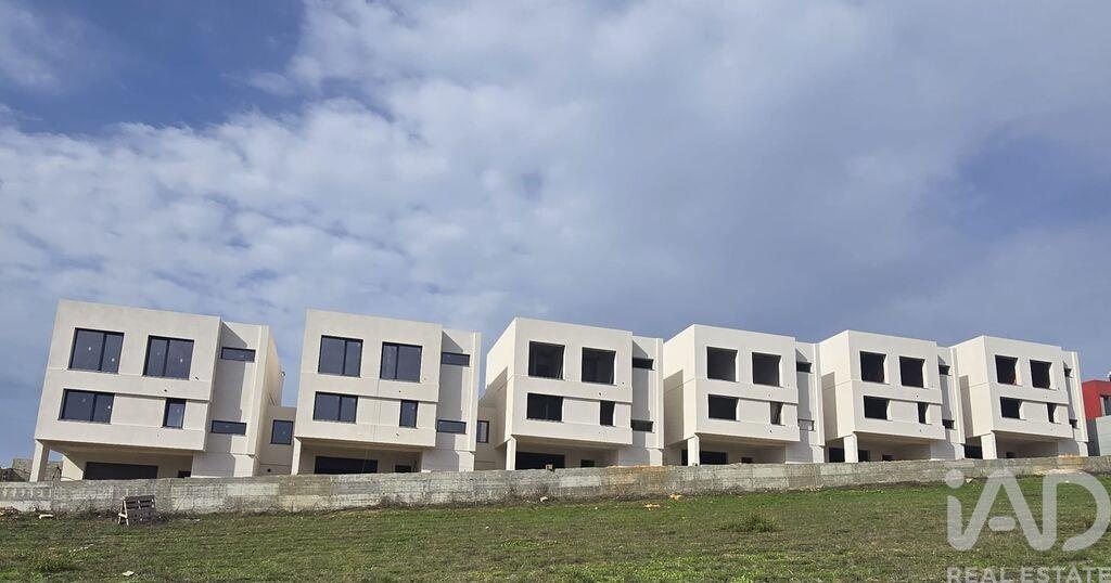 House in Mafra - view 1