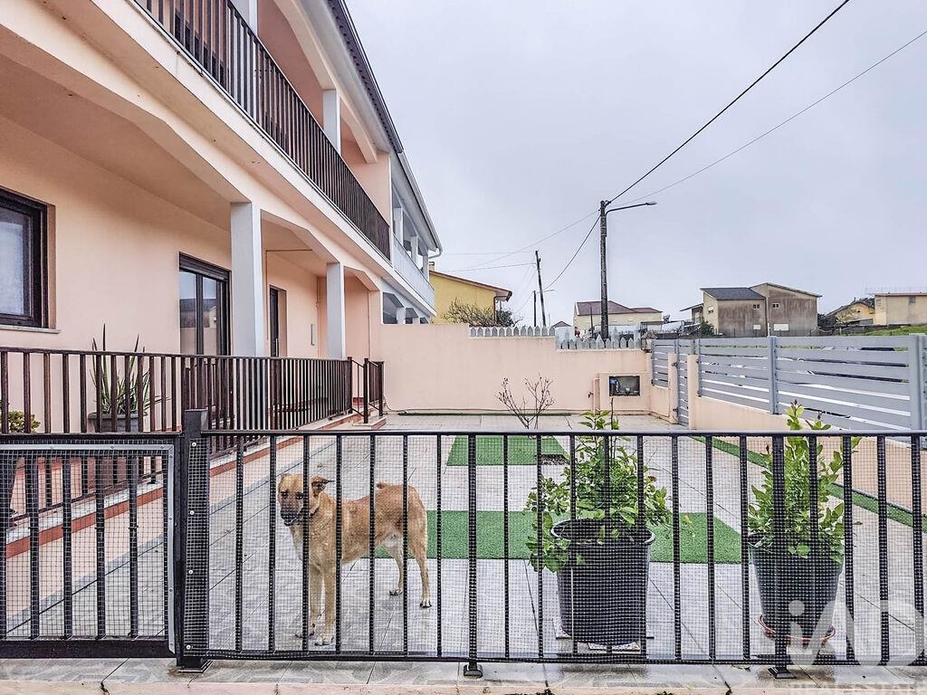 House in Marinha Grande - Image 2