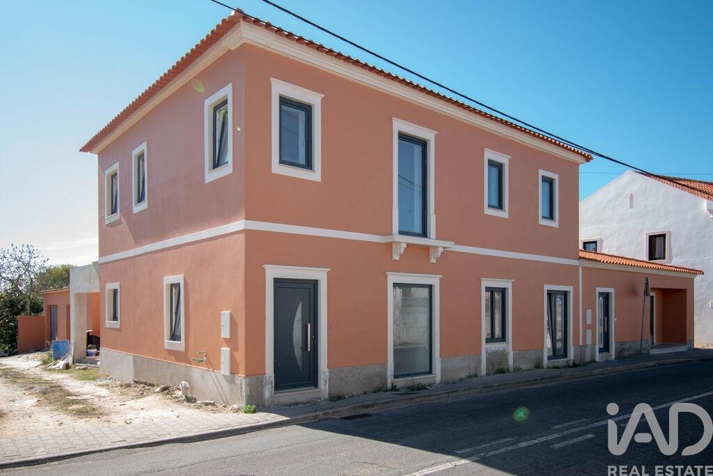 House in Monte Real - view 1