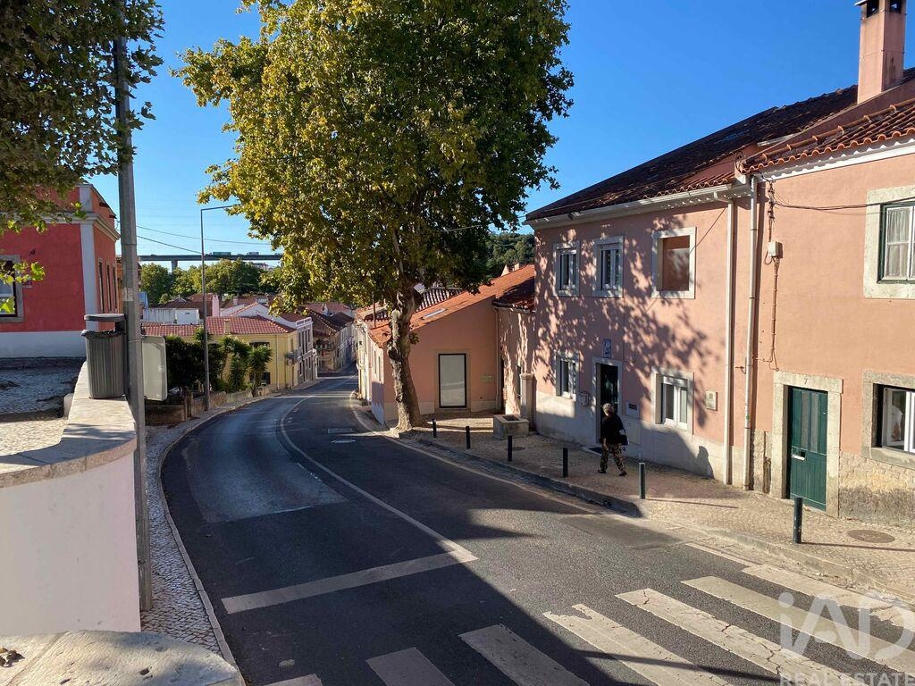 Apartment in Queluz - Image 3