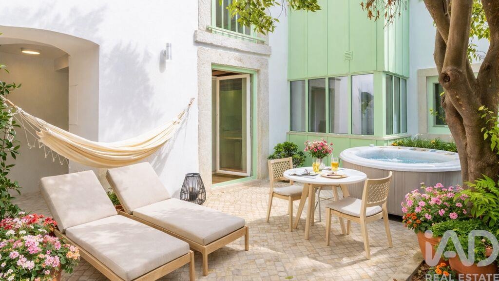 Apartment in Lisbon - Image 3