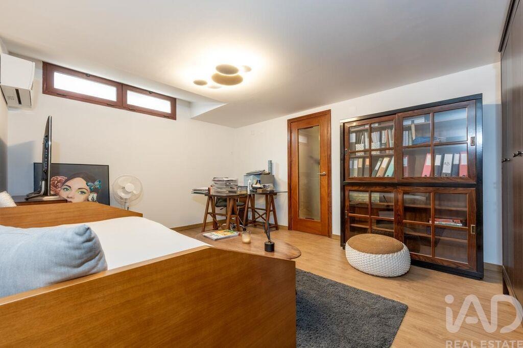 House in Quarteira - Image 5