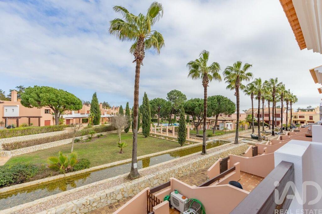 House in Quarteira - view 1