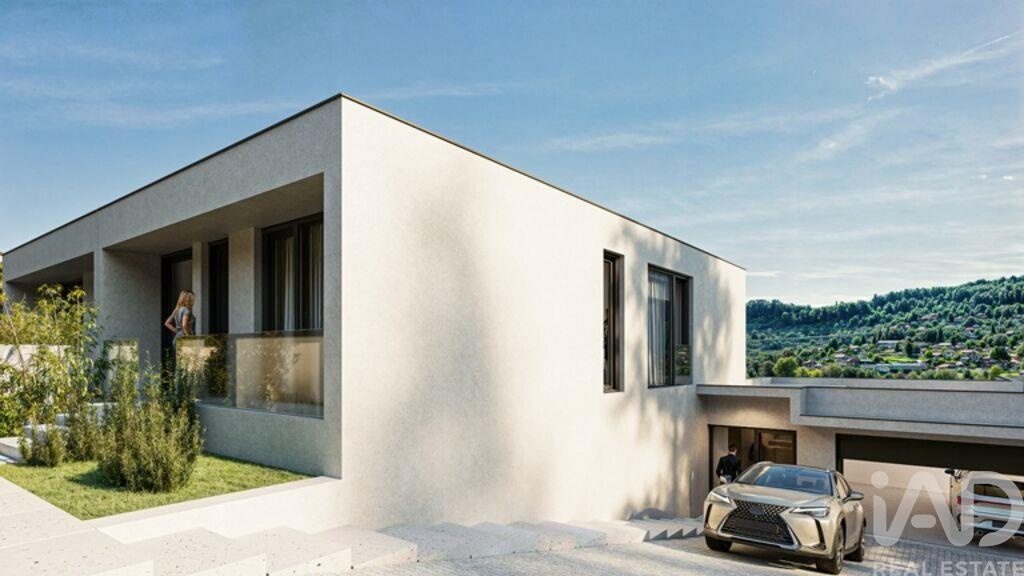 House in Vizela - Image 3