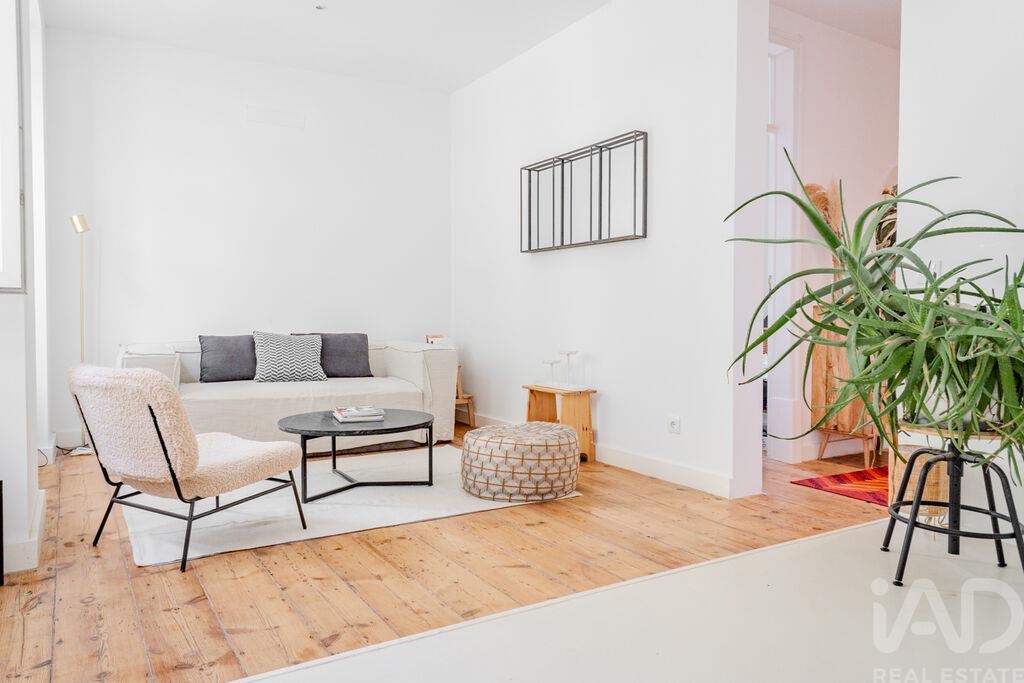 Apartment in Santa Maria Maior - Image 5