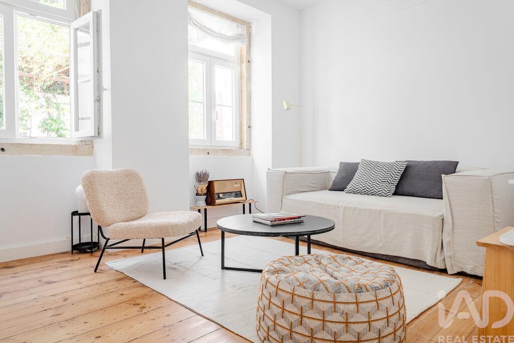 Apartment in Santa Maria Maior - Image 4