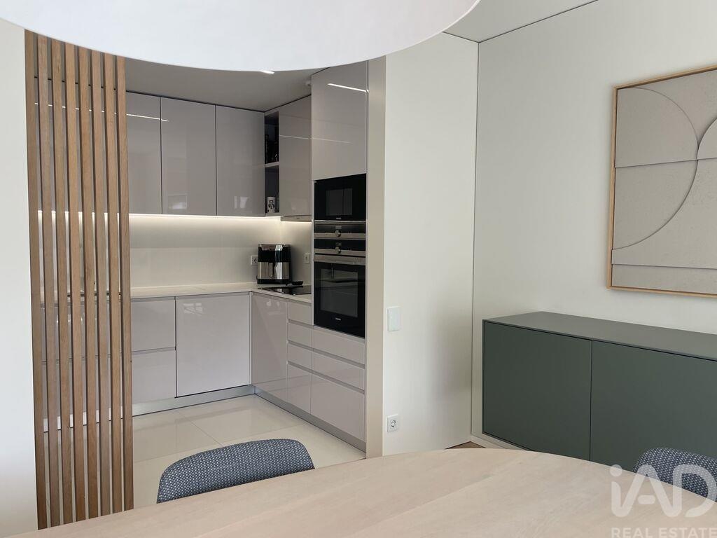 Apartment in Vila do Conde - Image 3