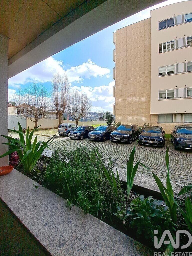 Apartment in Lordelo do Ouro - view 1