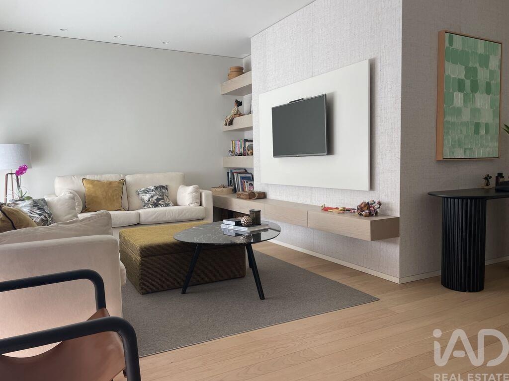 Apartment in Vila do Conde - Image 5