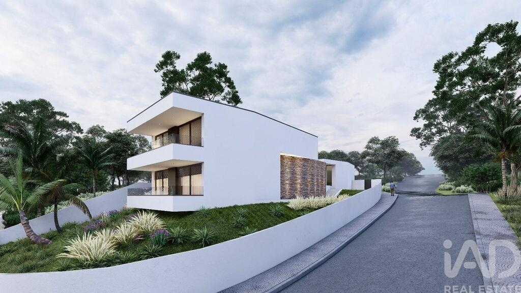 Land in Santa Maria da Feira - Image 3