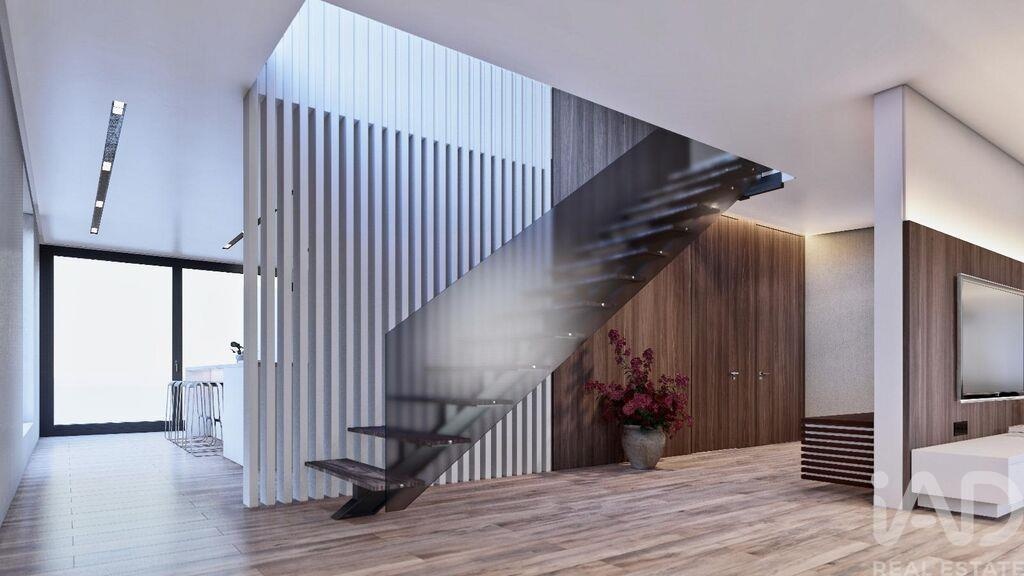 Land in Santa Maria da Feira - Image 2