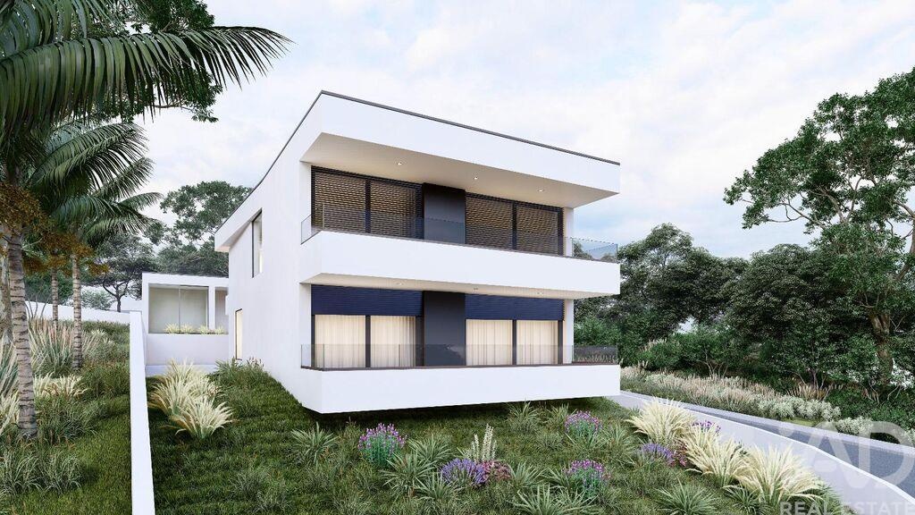 Land in Santa Maria da Feira - view 1