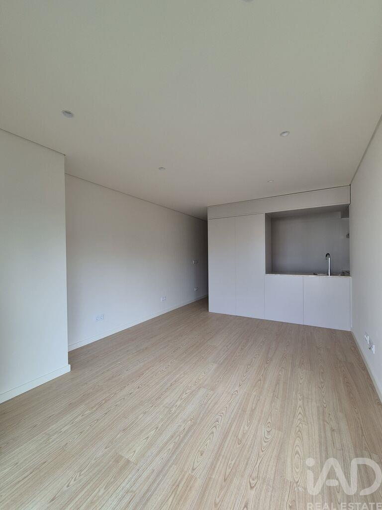 Apartment in Porto - Image 4